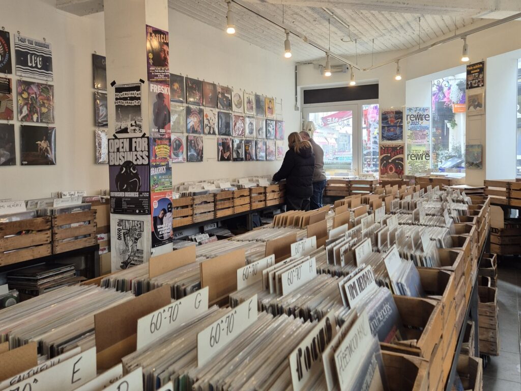 Tienda de discos y vinilos