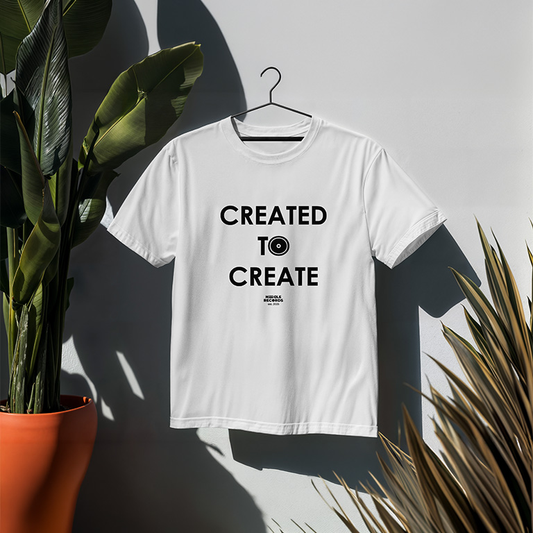 Camiseta "Created to Create"